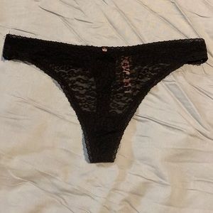 XL Victoria’s Secret PINK Lace Thong